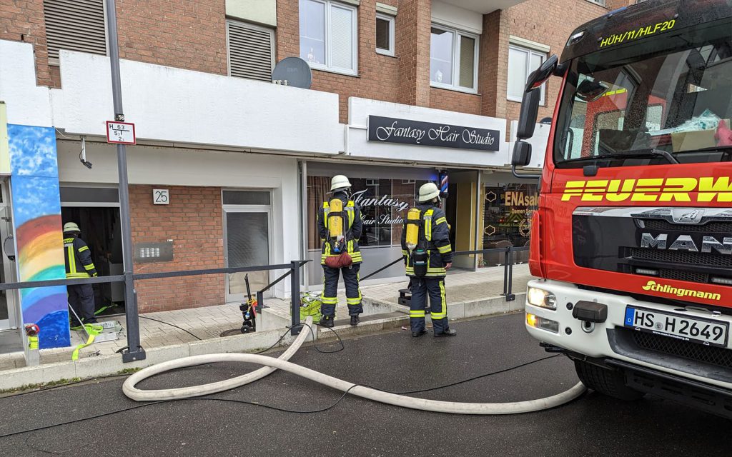 Erneuter Einsatz für Feuerwehr Hückelhoven: Kellerbrand in Parkhofstraße