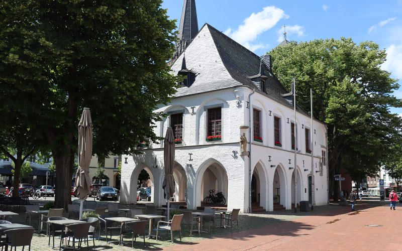 Kulinarischer Treff in Erkelenz: Genuss trifft auf Musik am Alten Rathaus