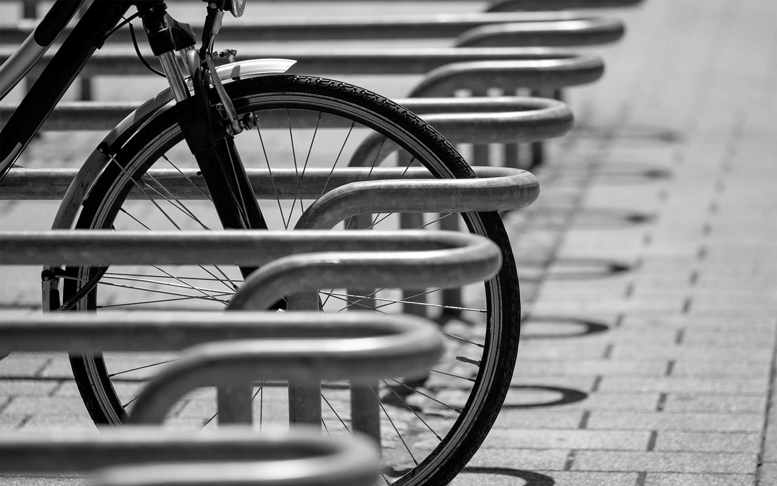 Neue Initiative in Heinsberg: Bewachter Fahrradparkplatz an verkaufsoffenen Sonntagen
