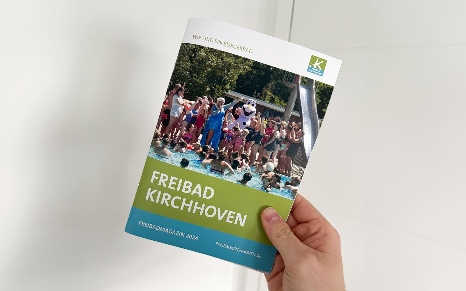 Freibad Kirchhoven: Freibadmagazin 2024 schlägt Wellen